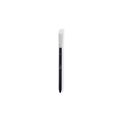 DIOR BACKSTAGE LARGE EYESHADOW BLENDING BRUSH N° 23